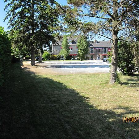 Auberge Le Guinefort Lehon Экстерьер фото